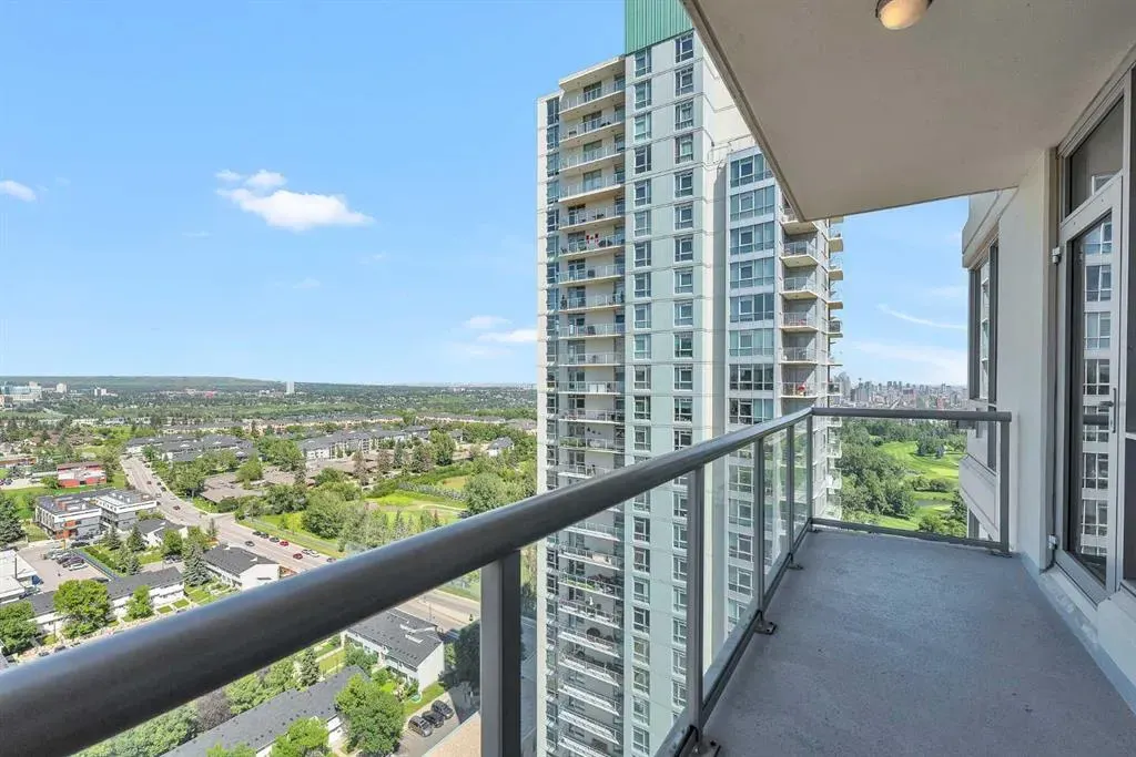 77 Spruce Place SW, #2207