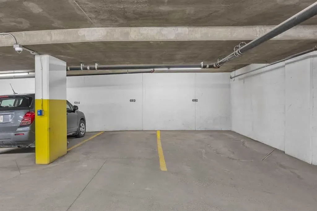 77 Spruce Place SW, #2207
