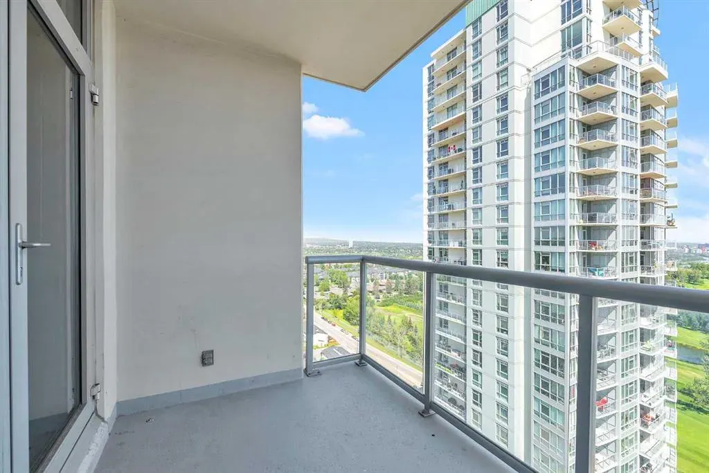 77 Spruce Place SW, #2207
