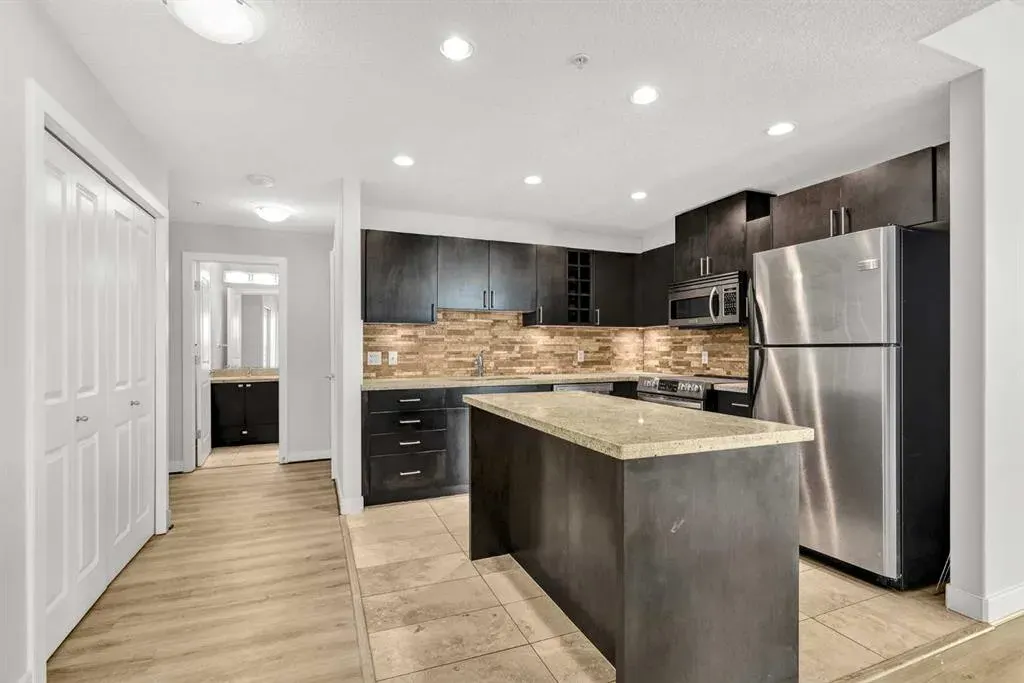 77 Spruce Place SW, #2207