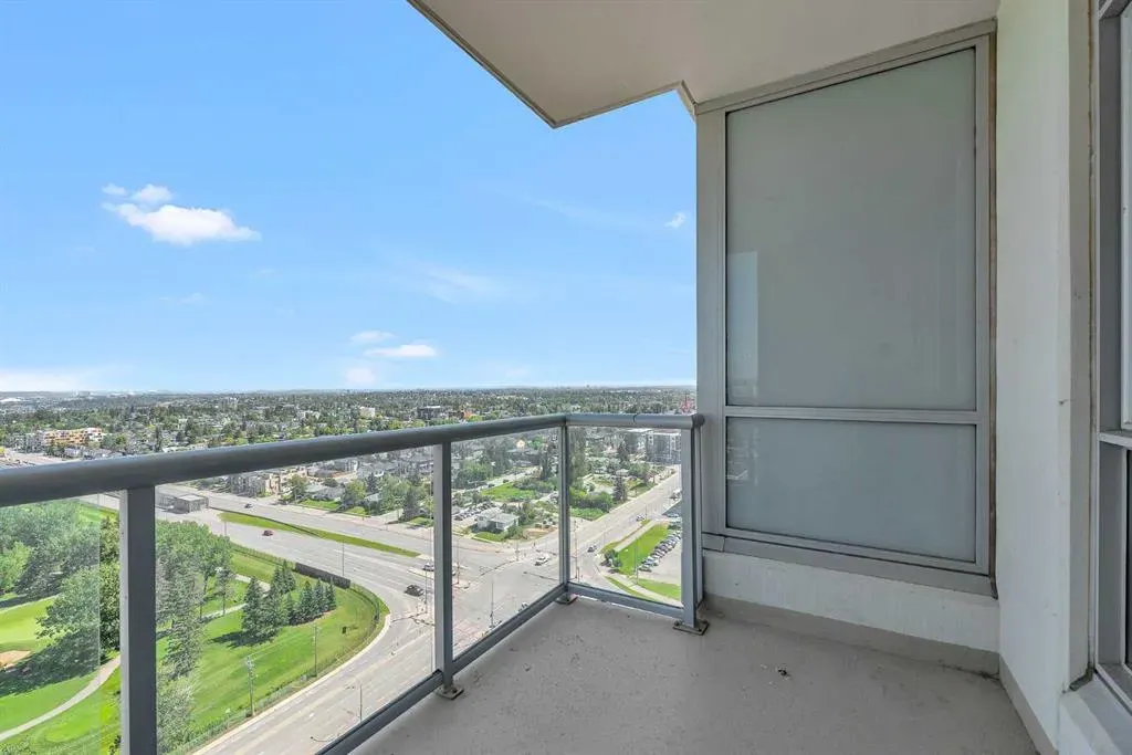 77 Spruce Place SW, #2207