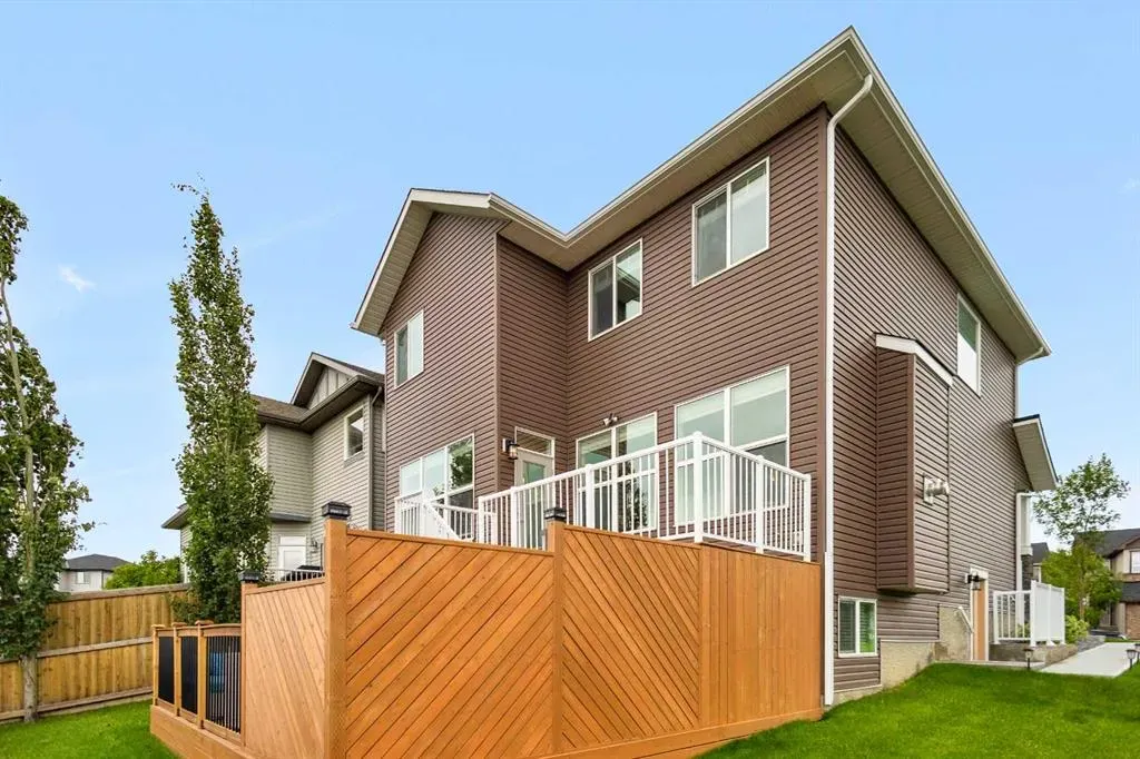 74 Nolanfield Court NW