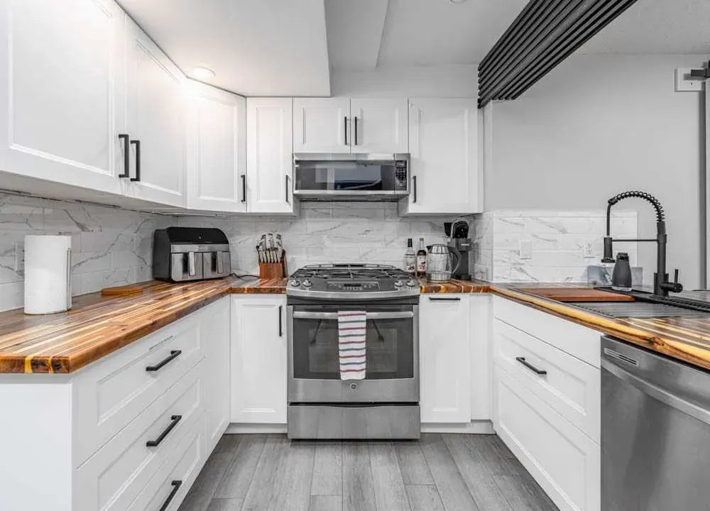105 Lawthorn Greenway SE