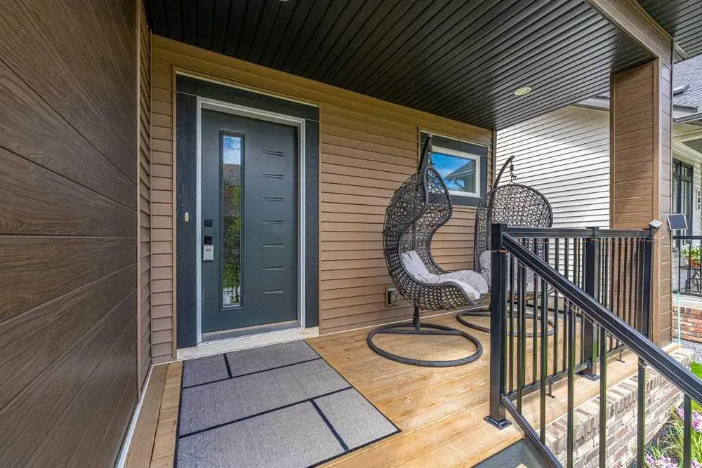 105 Lawthorn Greenway SE