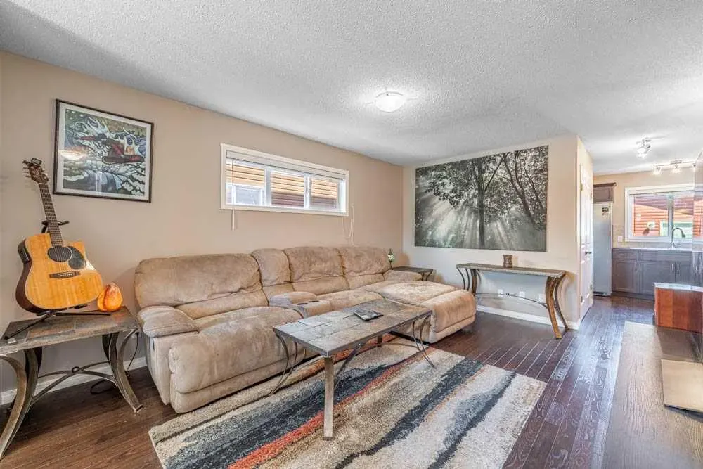 48 Fireside Way