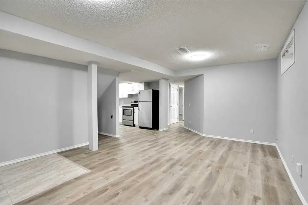 55 Tararidge Court NE