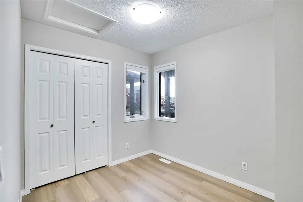 55 Tararidge Court NE