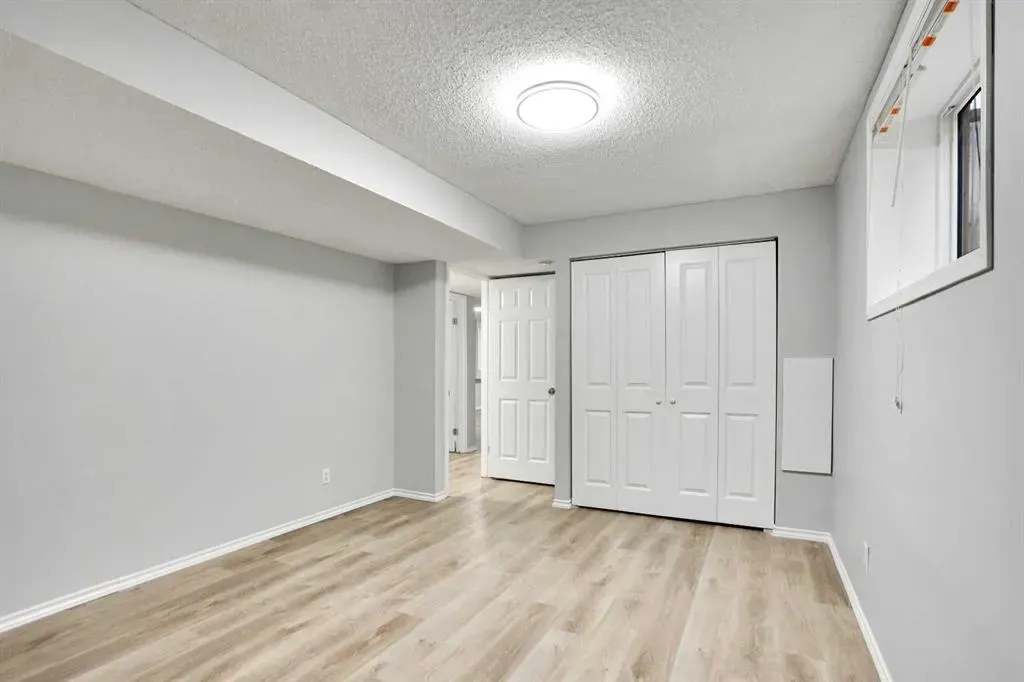 55 Tararidge Court NE