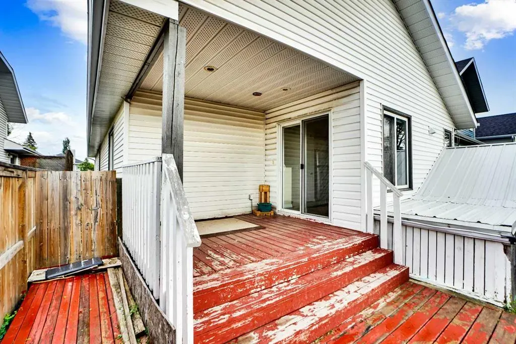 55 Tararidge Court NE