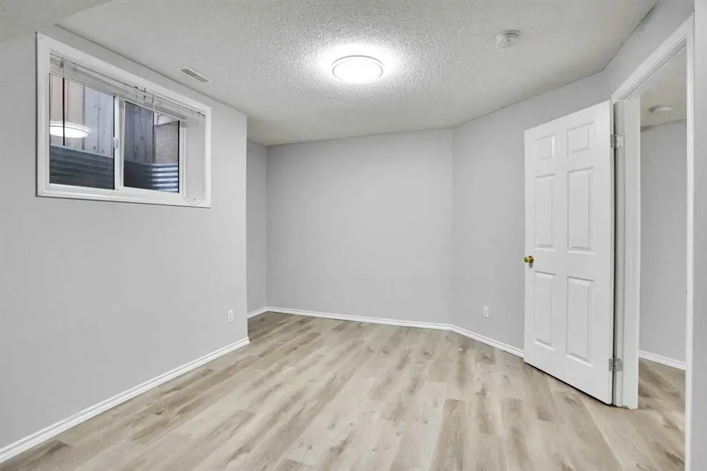 55 Tararidge Court NE