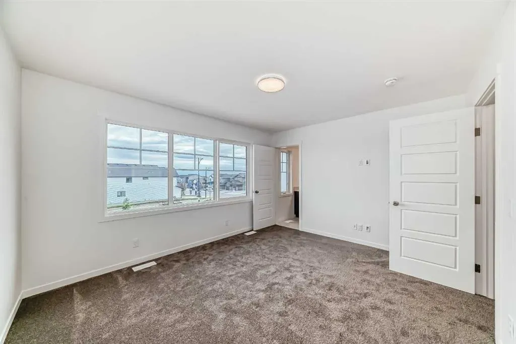72 Wedderburn Drive