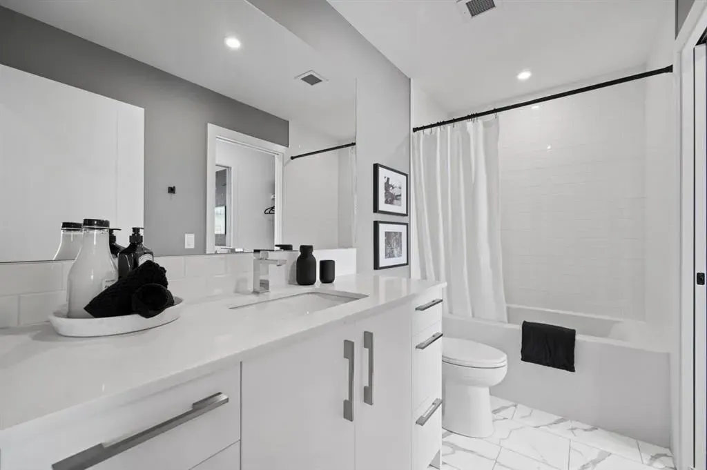 110 18A Street NW, #329