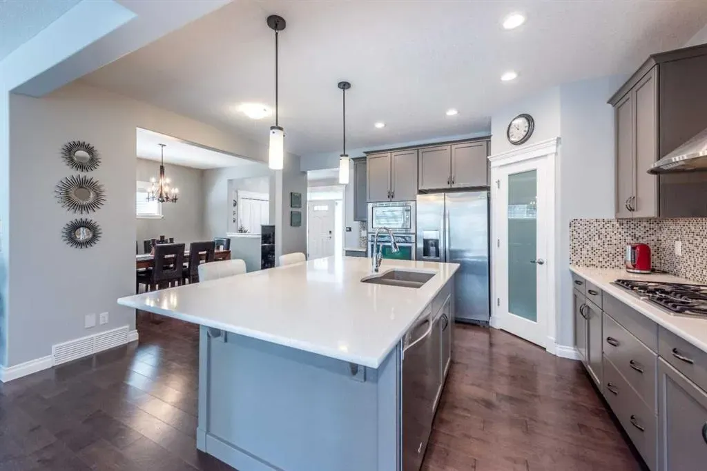 67 Auburn Sound Manor SE