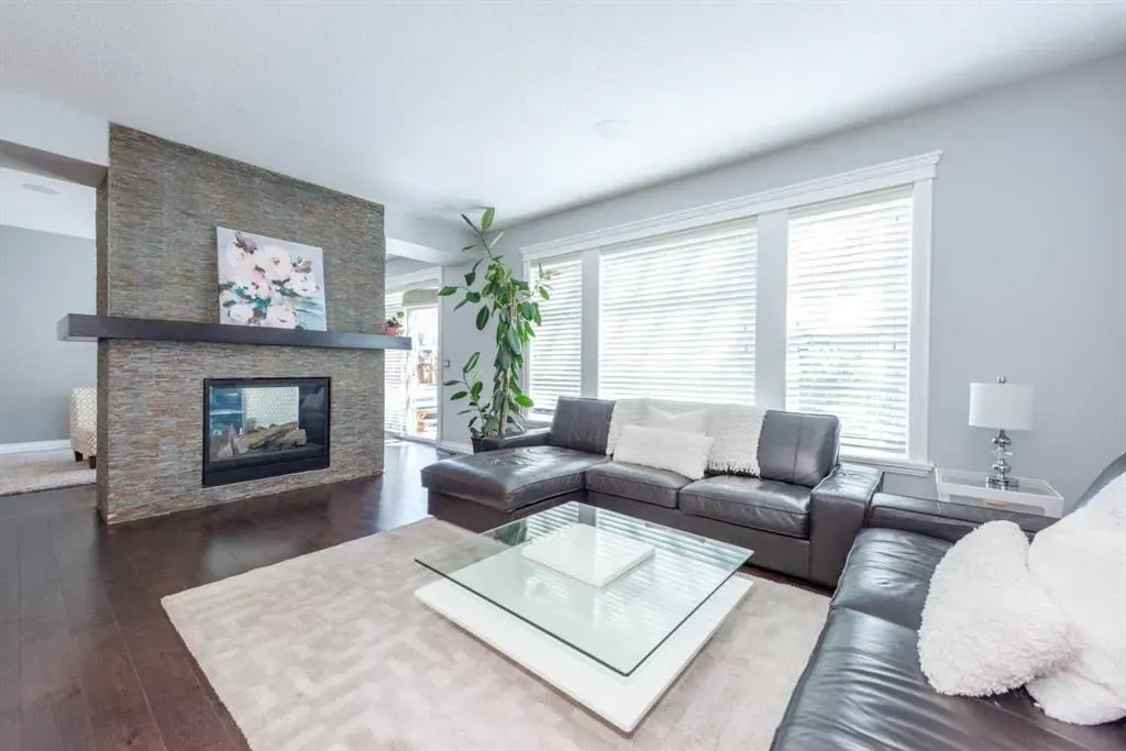 67 Auburn Sound Manor SE
