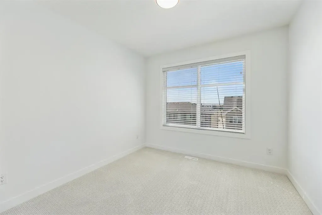 135 Belmont Passage SW, #402