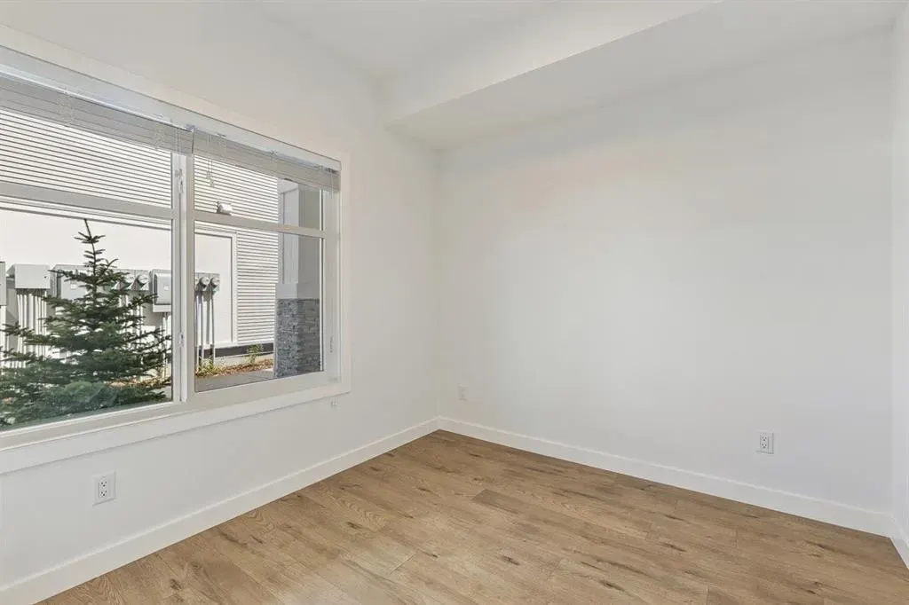 135 Belmont Passage SW, #402