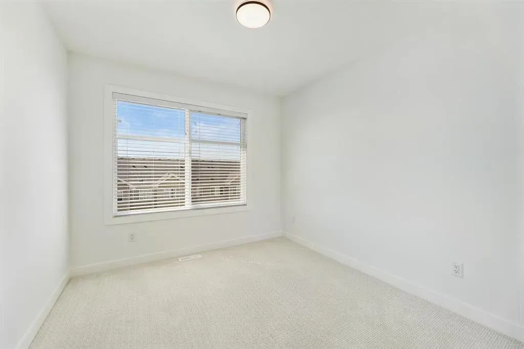 135 Belmont Passage SW, #402