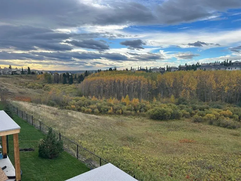 27 Royal Birch Cove NW