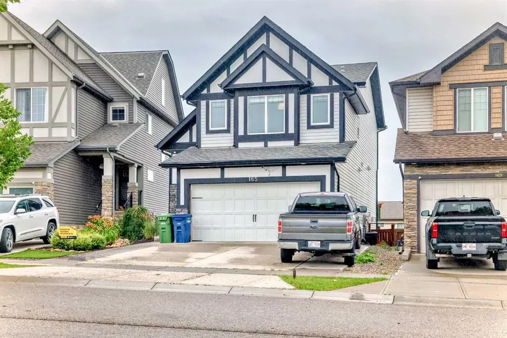 165 Hillcrest Drive SW