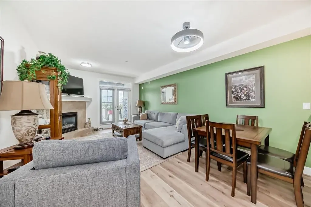 1005B Westmount Drive, #111