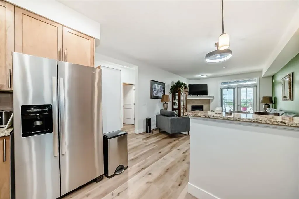 1005B Westmount Drive, #111