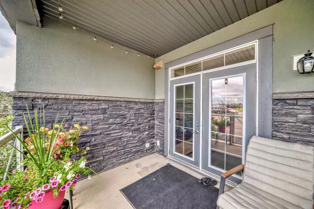 1005B Westmount Drive, #111