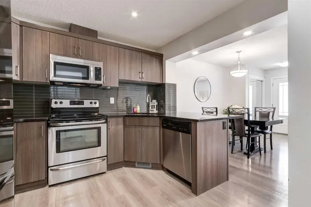 14 Windford Crescent SW