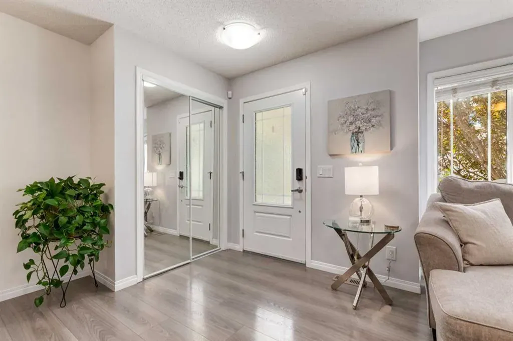 14 Windford Crescent SW