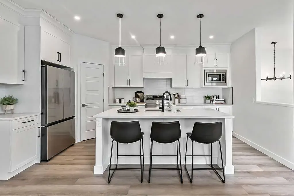 22 Drake Landing Square