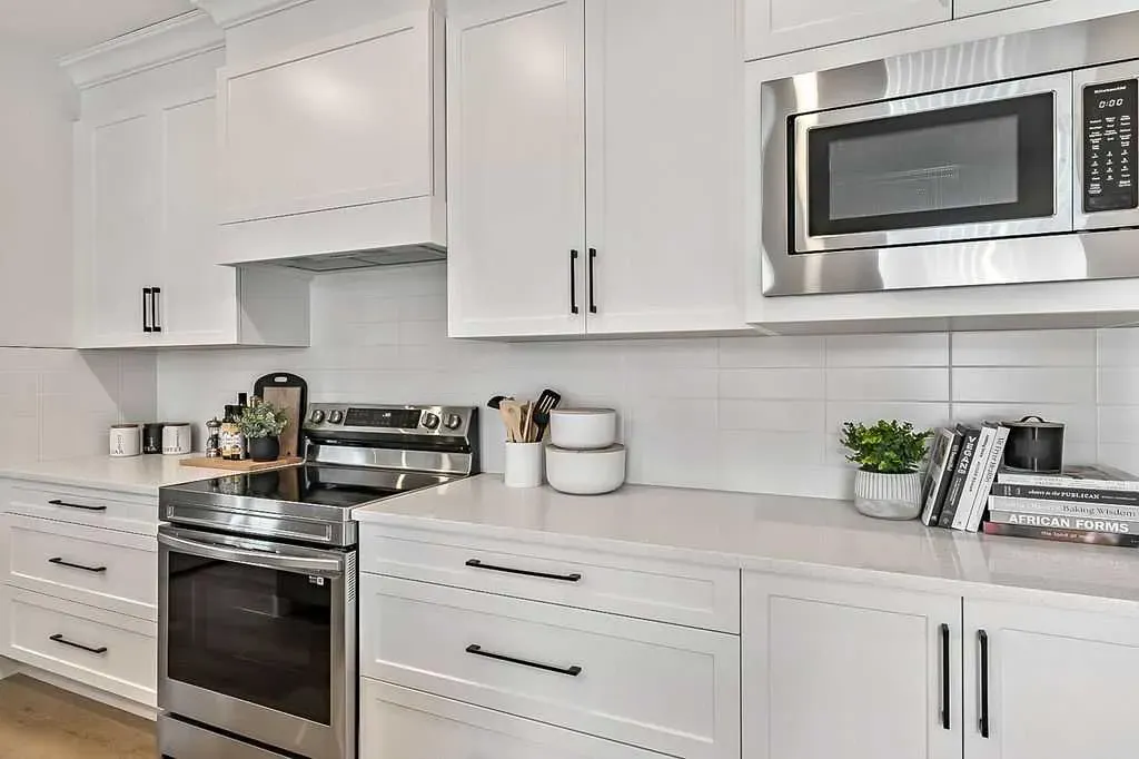 22 Drake Landing Square