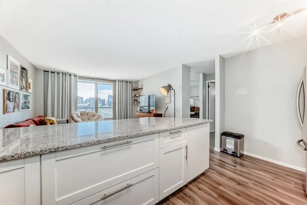 1213 13 Avenue SW, #704