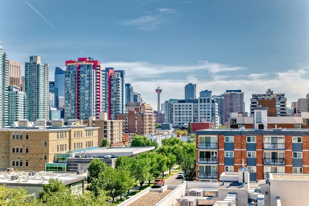 1213 13 Avenue SW, #704