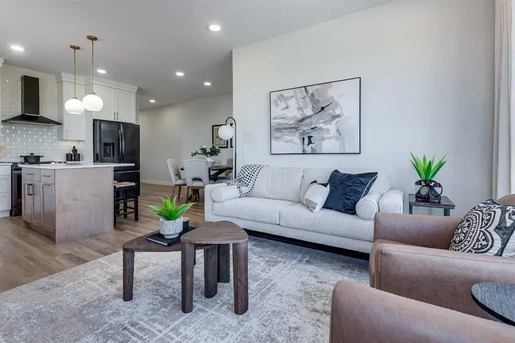 141 Gray Close