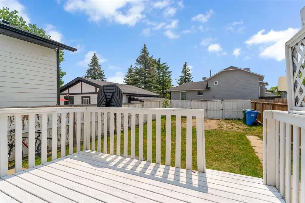 155 Taradale Drive NE