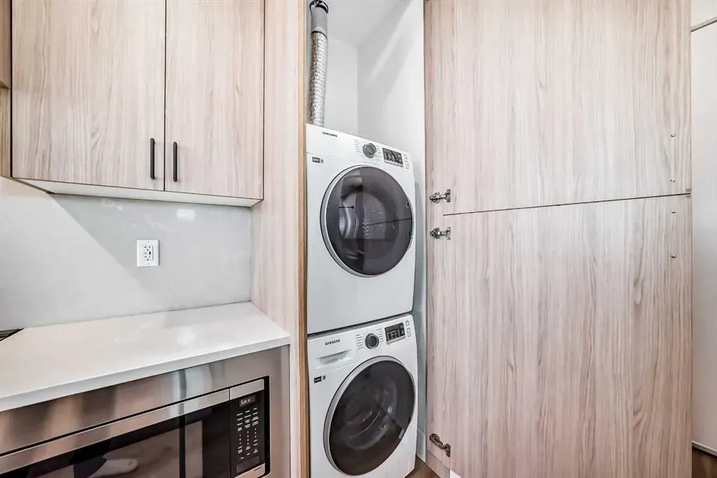 4270 Norford Avenue NW, #1403