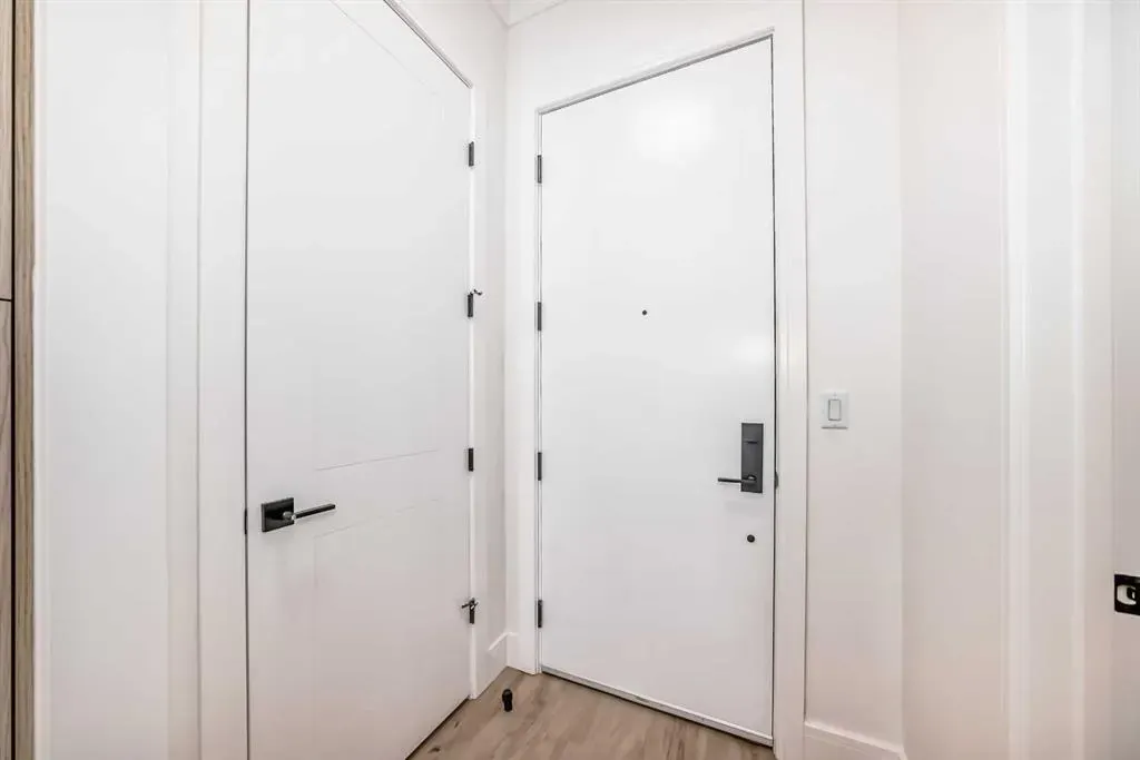 4270 Norford Avenue NW, #1403