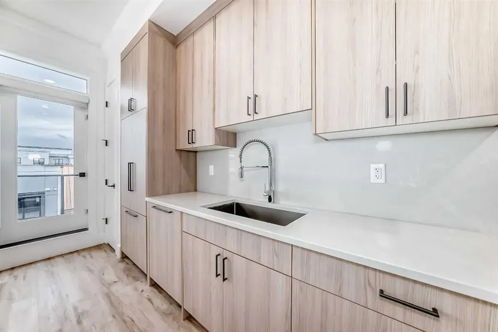 4270 Norford Avenue NW, #1403