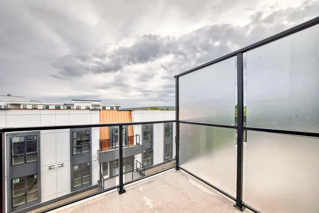 4270 Norford Avenue NW, #1403