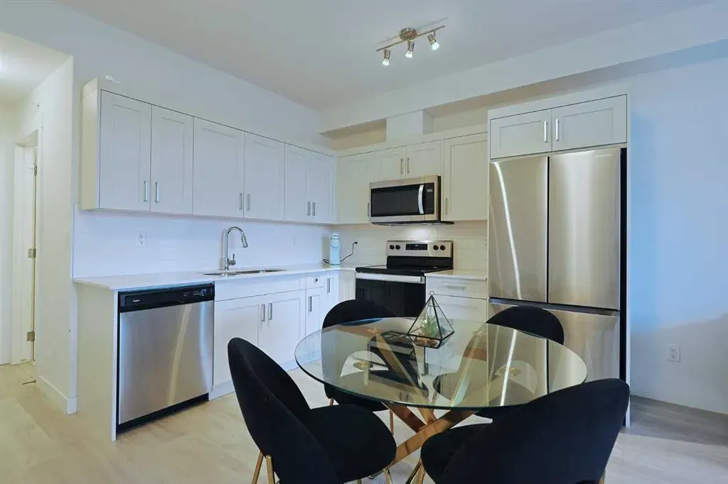 20 Sage Hill Walk NW, #413
