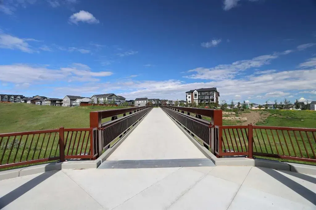 20 Sage Hill Walk NW, #413