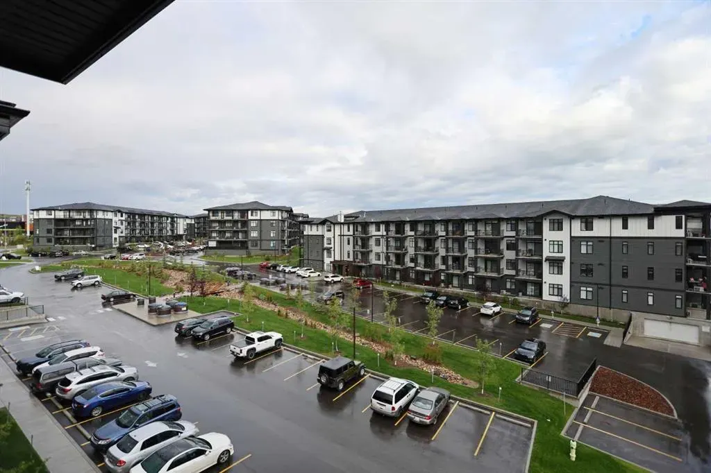 20 Sage Hill Walk NW, #413