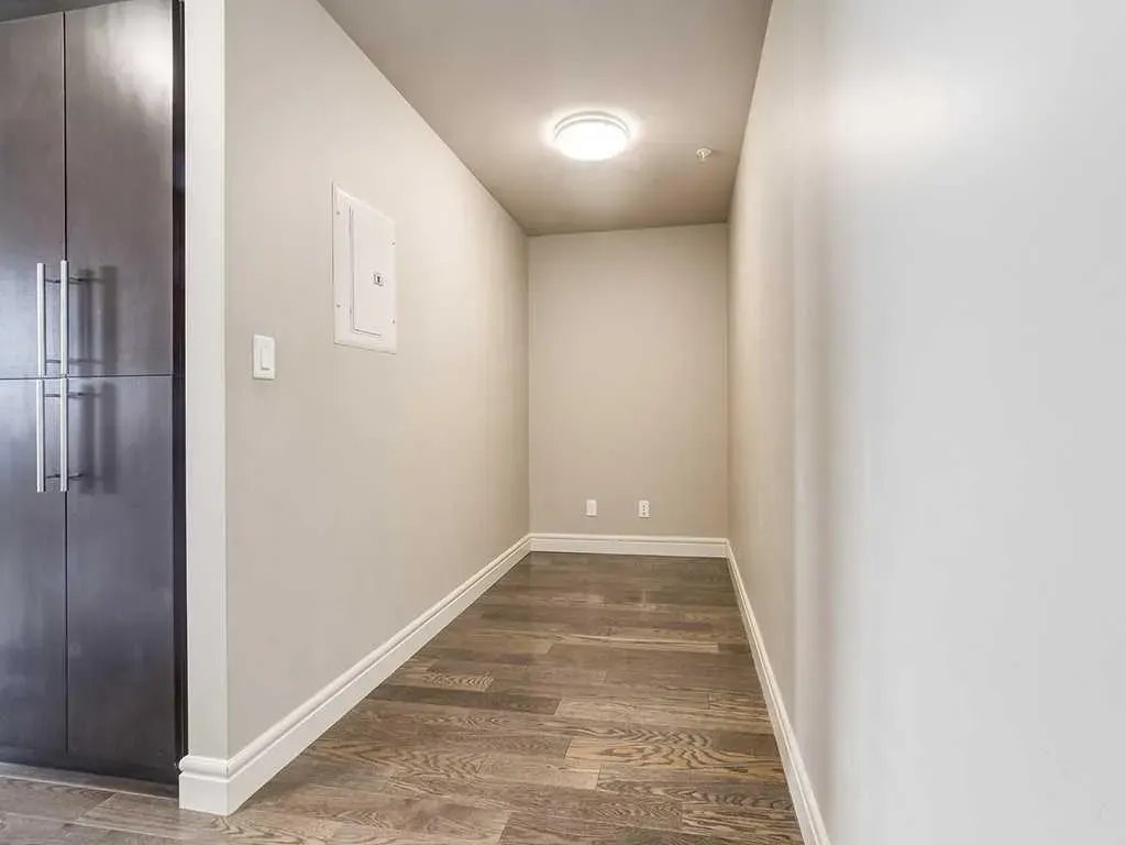 817 15 Avenue SW, #803