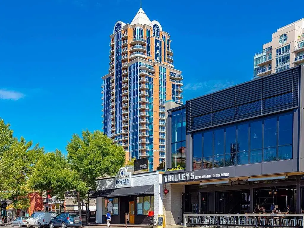 817 15 Avenue SW, #803