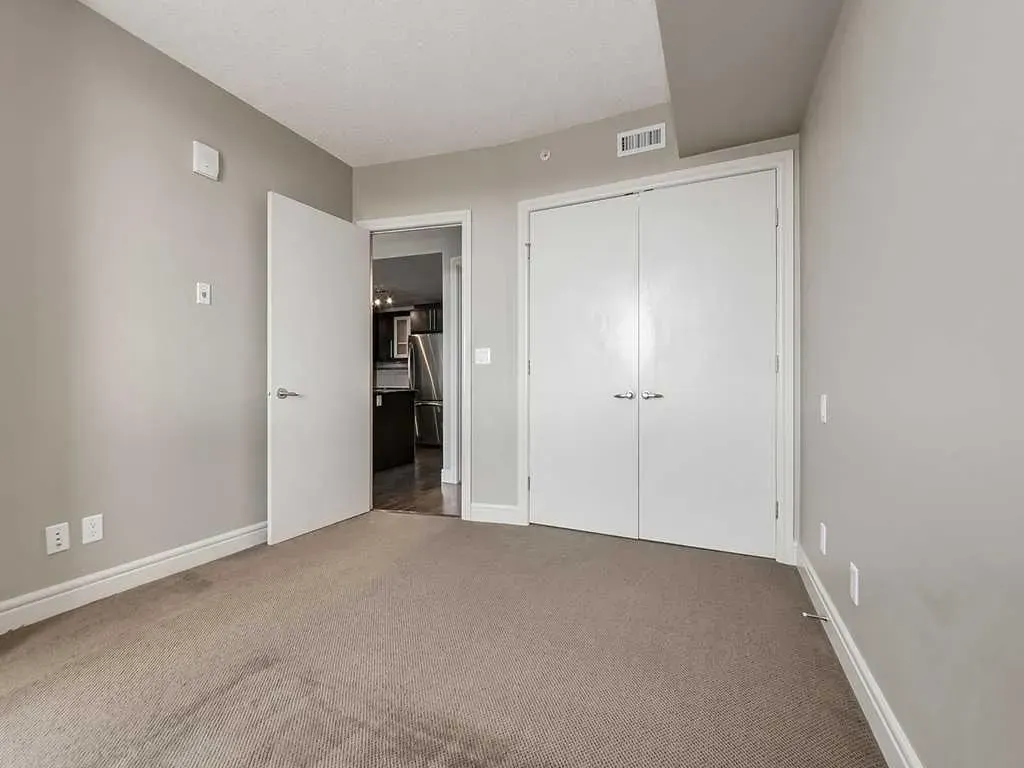 817 15 Avenue SW, #803