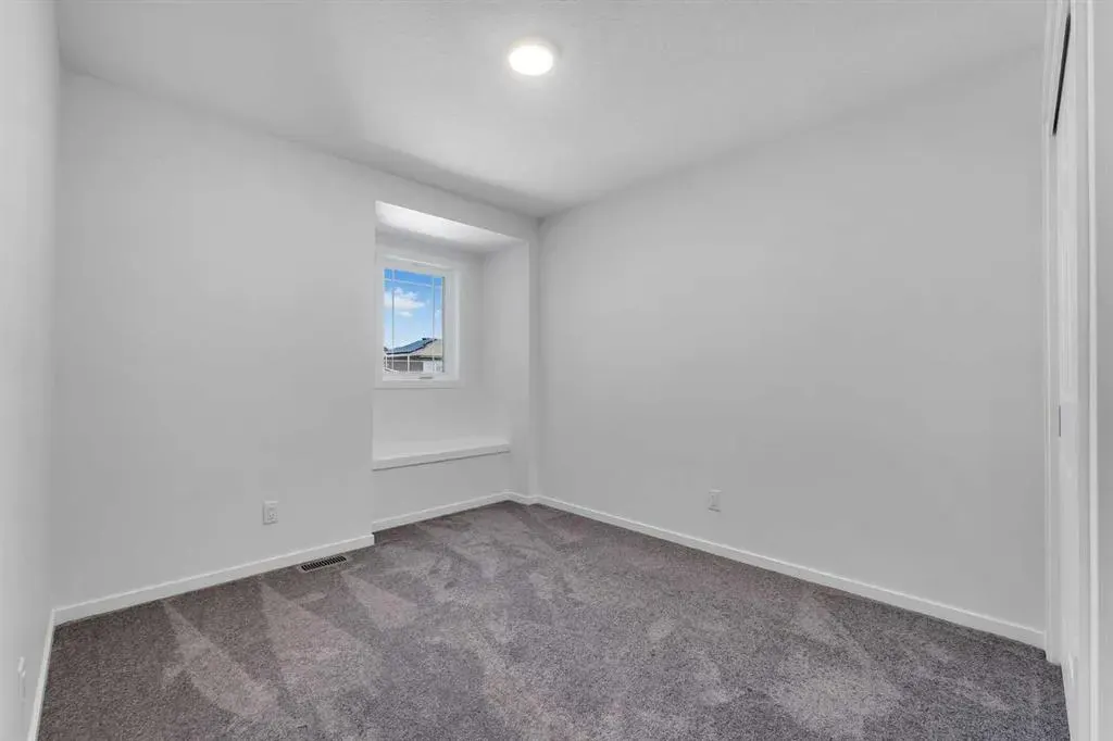 53 Cityside View NE