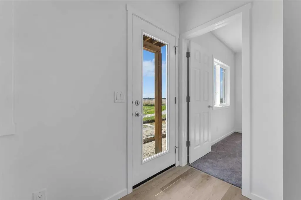 53 Cityside View NE