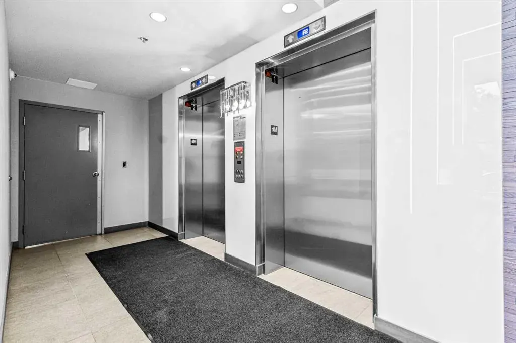 235 9A Street NW, #207