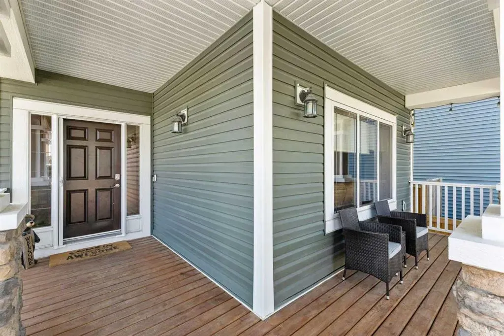97 River Heights Crescent