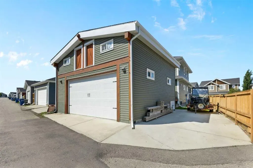 97 River Heights Crescent