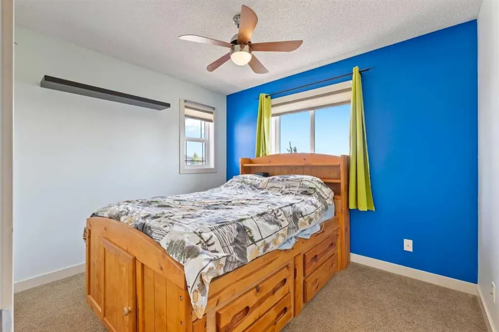 97 River Heights Crescent